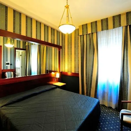 Regent 4*