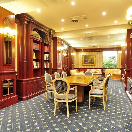 Regent Hotel 4*