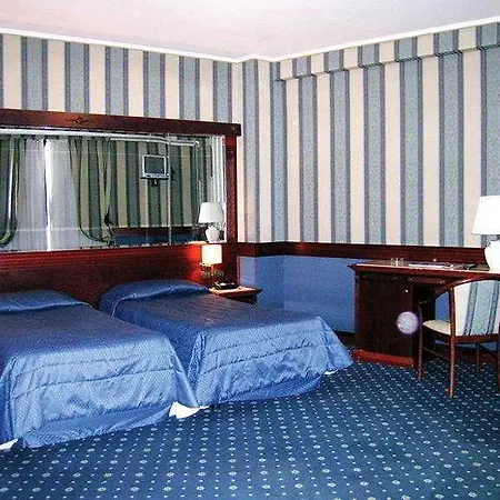 Regent 4*